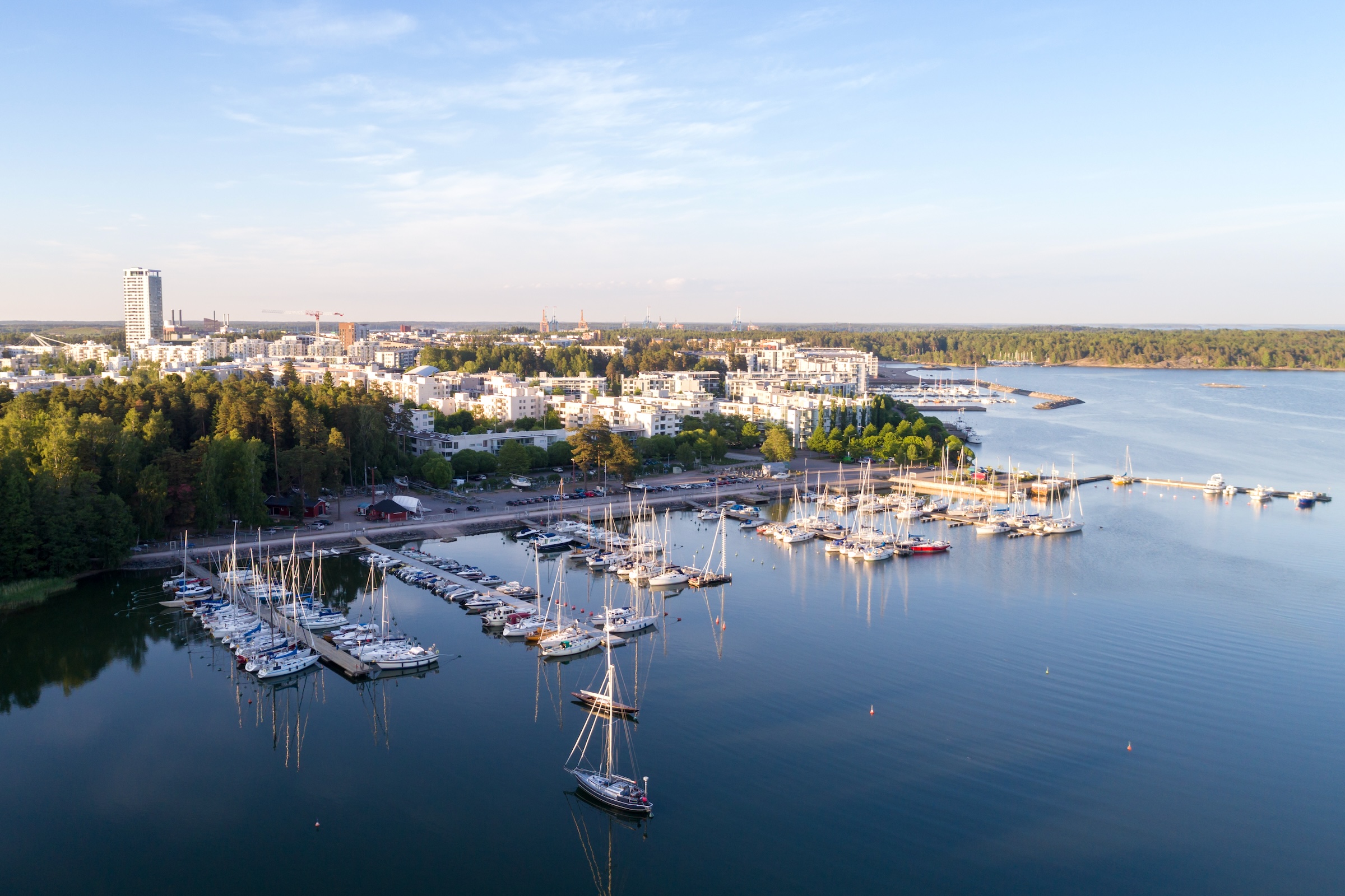 De jachthaven van Vuosaari in het oosten van Helsinki, vlak bij het veerbootterminal waar de veerboot vanuit Travemünde aanmeert.